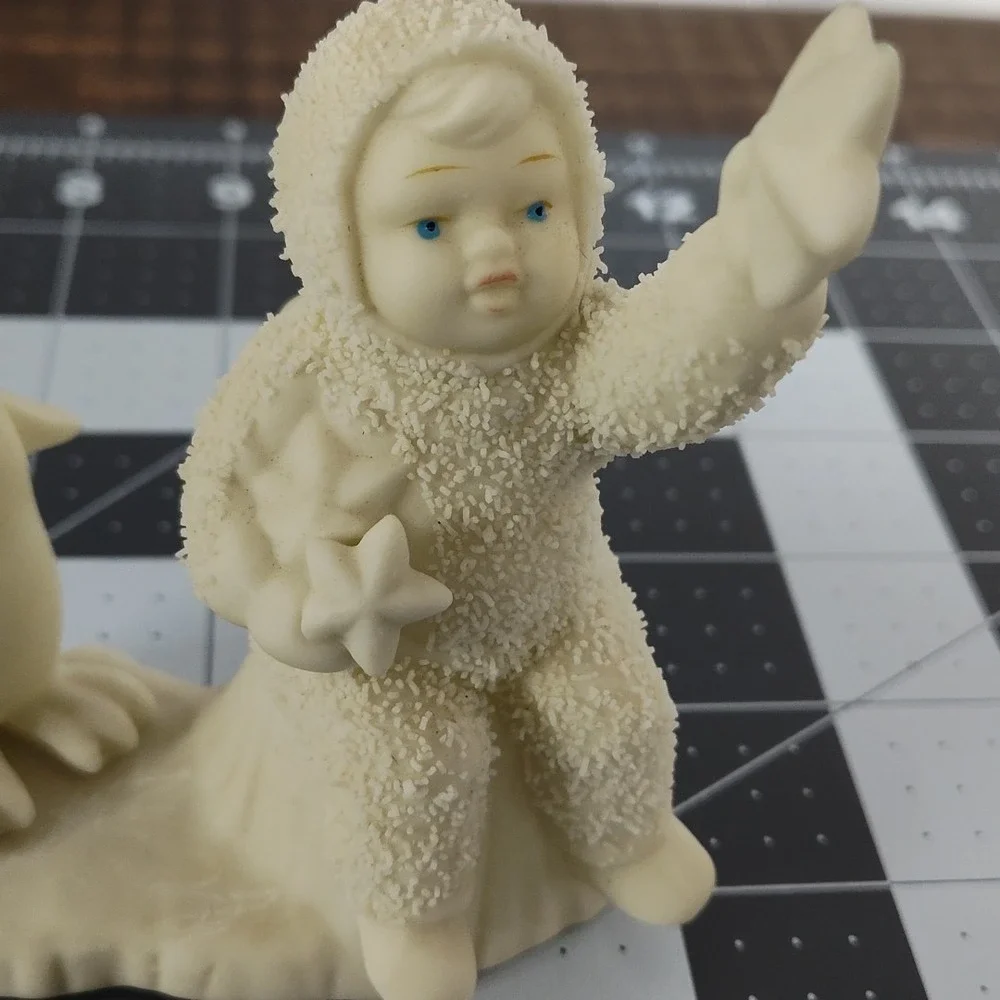 Department 56 Winter Tales of the Snowbabies Figurine Wishing on a Star